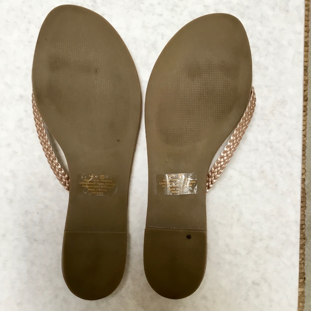 Banana Republic rose gold metallic sandals-10 - Picture 3 of 5